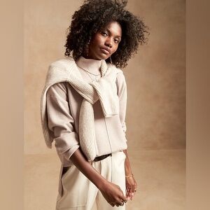 Banana Republic Tan Sweater